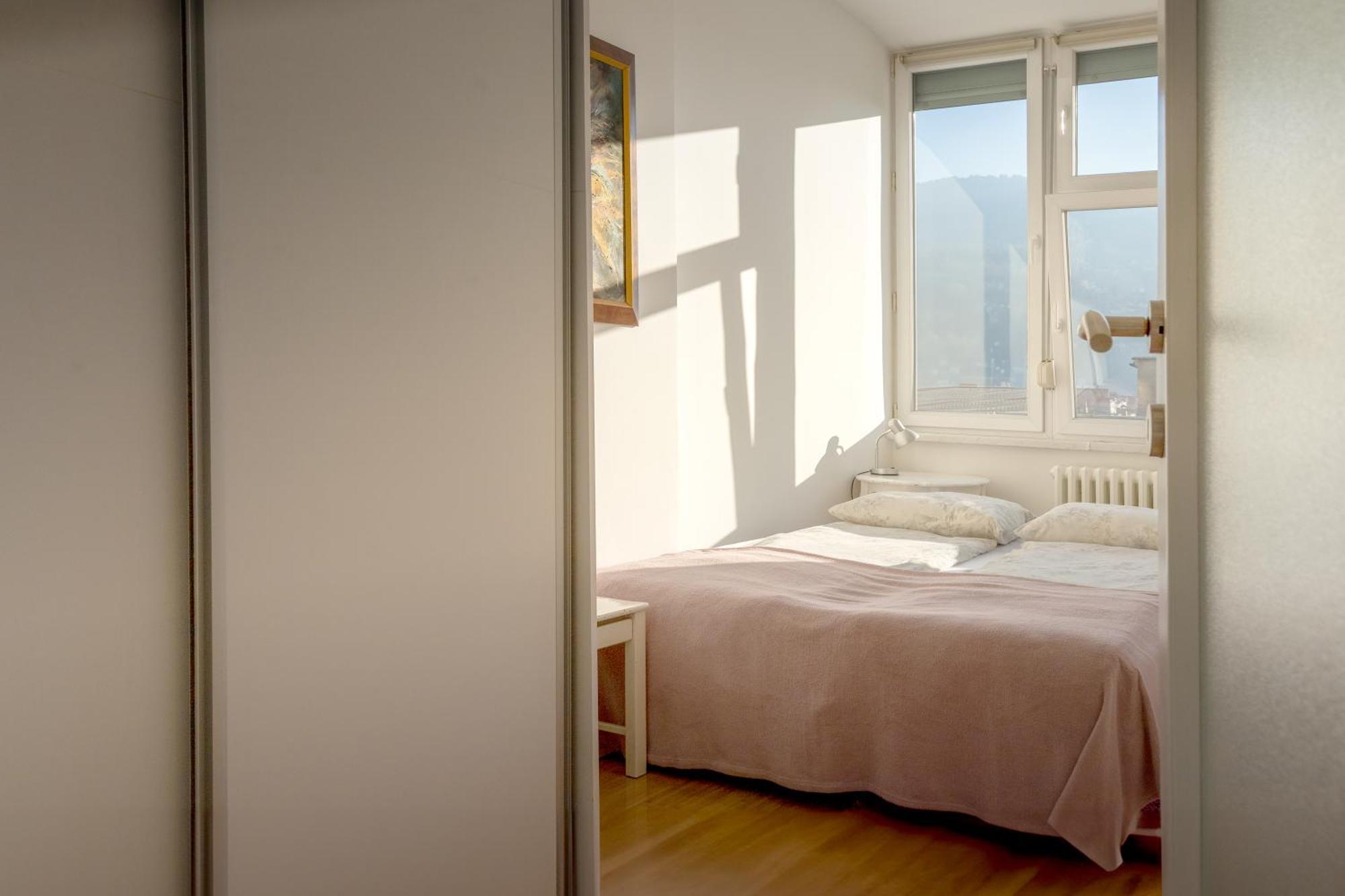 Central Apartment Mirza SJJ Esterno foto